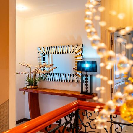 Glacis Heights Villa Kültér fotó