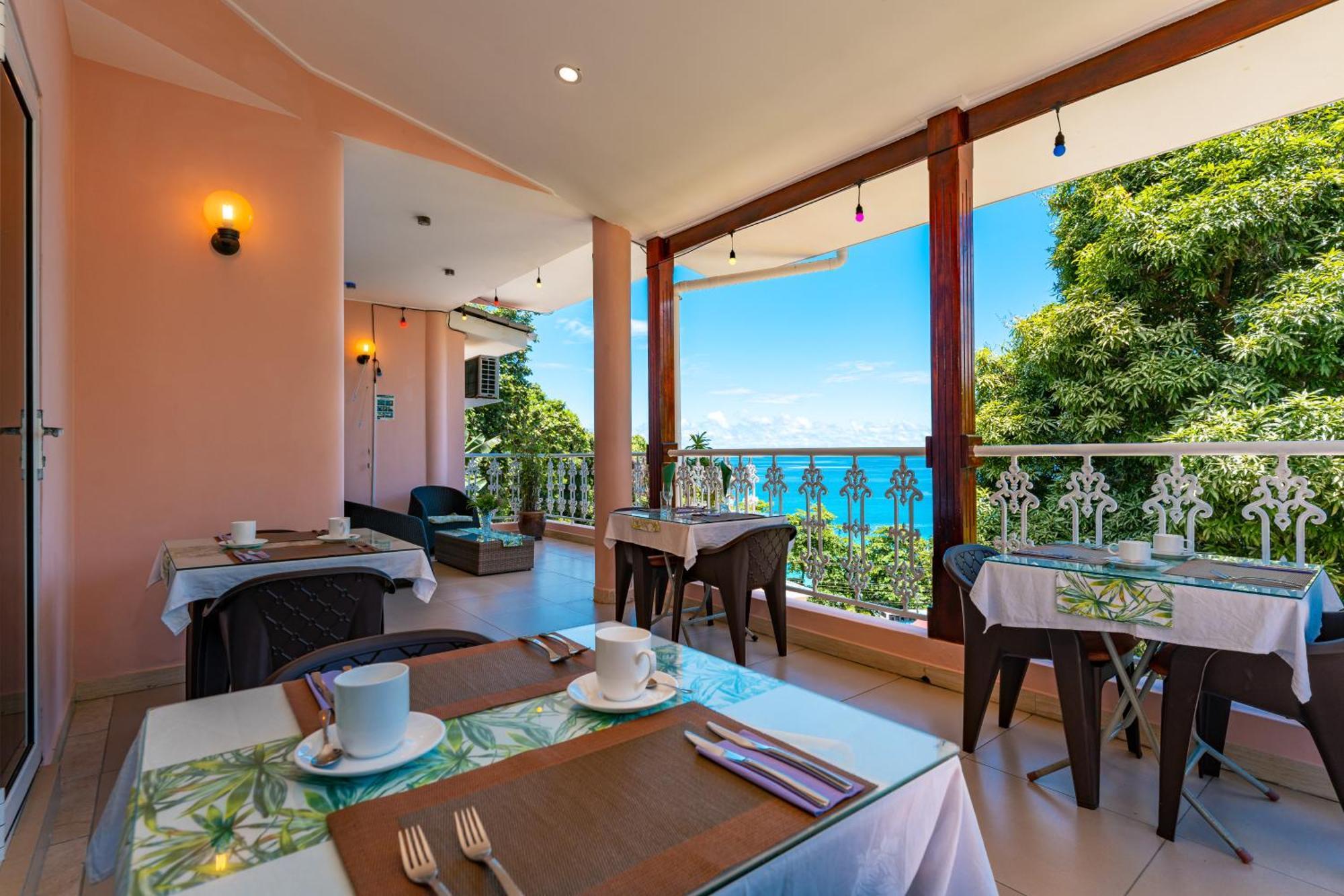 Glacis Heights Villa Kültér fotó