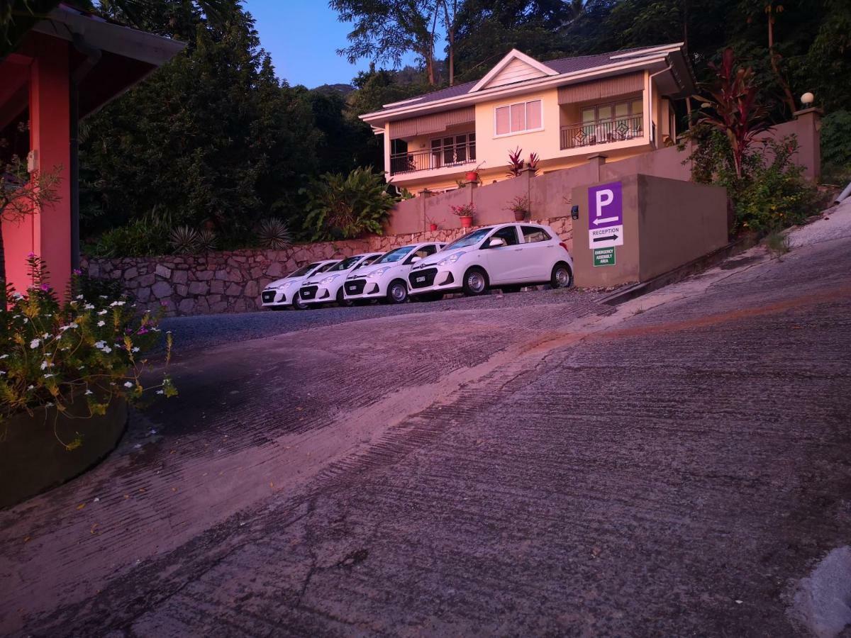 Glacis Heights Villa Kültér fotó